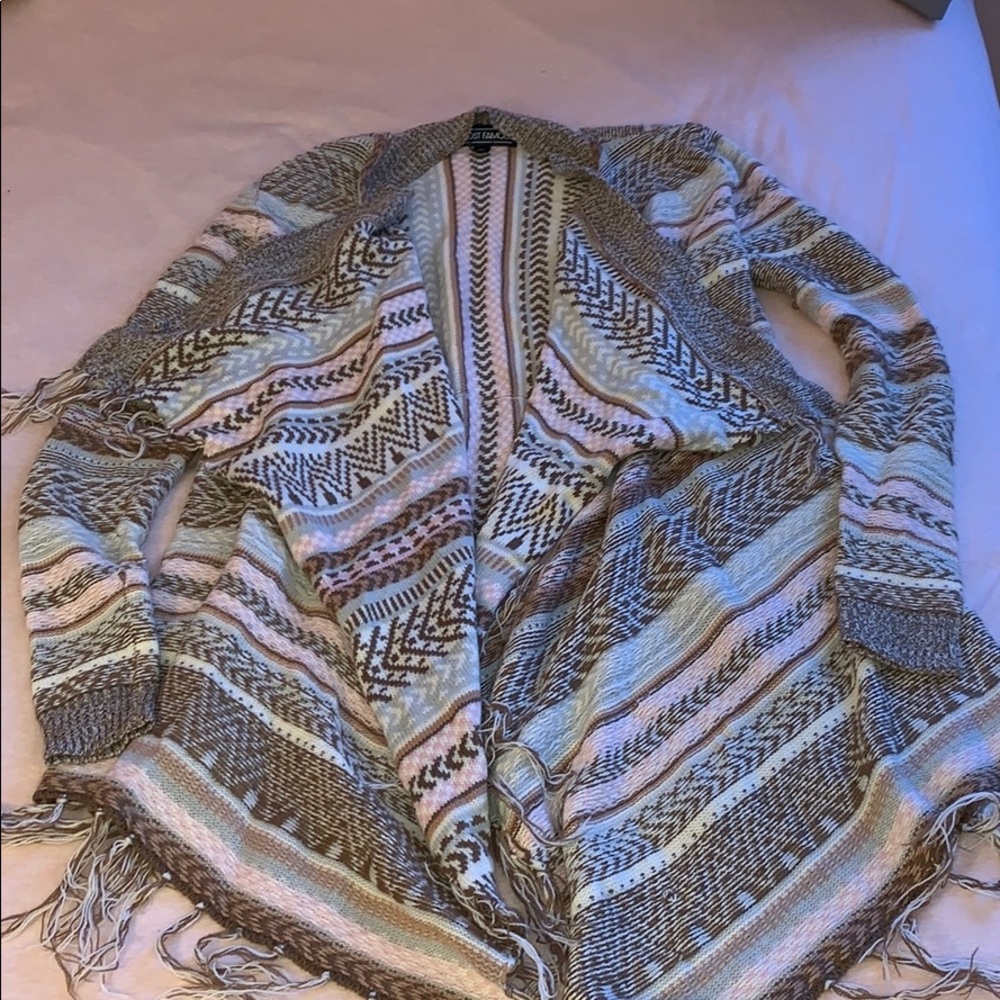 Cardigan sweater